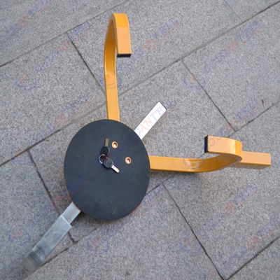 Yellow / Orange Professional Car Wheel Clamps For Trailers / Motorhomes G.W 5.4KG